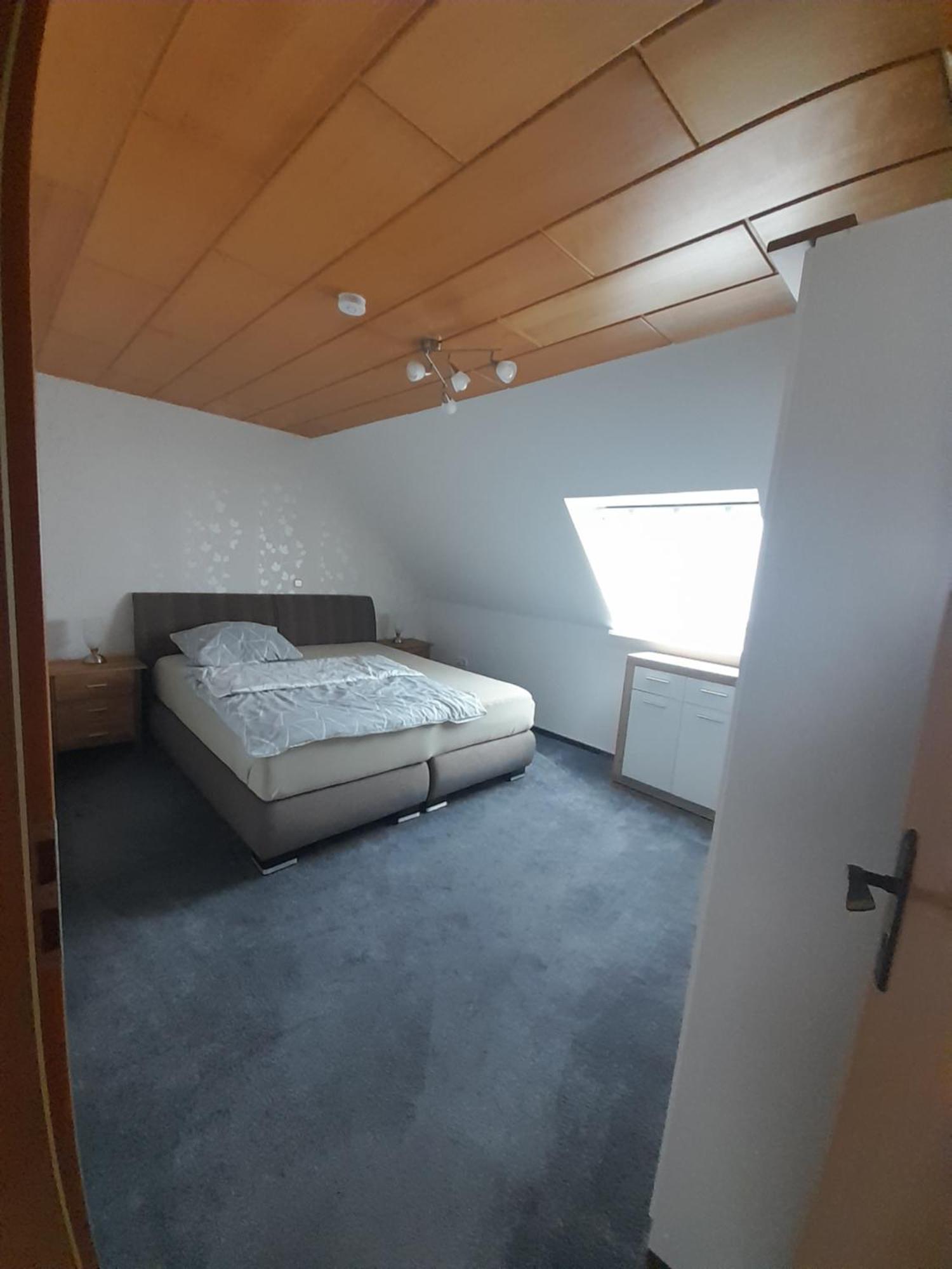 Stefan Schwiemann Apartment *